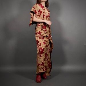 Uma Wang Summer 2023 Runway Wrap-round dress